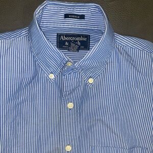 Abercrombie & Fitch Muscle Fit Long Sleeve Button-Down Shirt